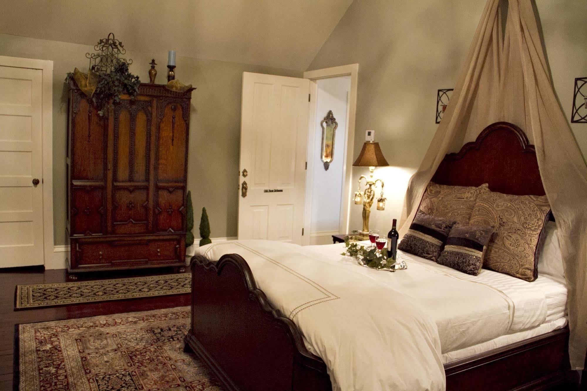 Grand Magnolia Ballroom & Suites Паскагула Екстериор снимка